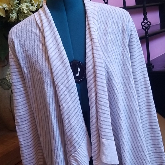 Eileen Fisher Linen/Cotton Blend Cardigan - SZ M - Picture 4 of 6